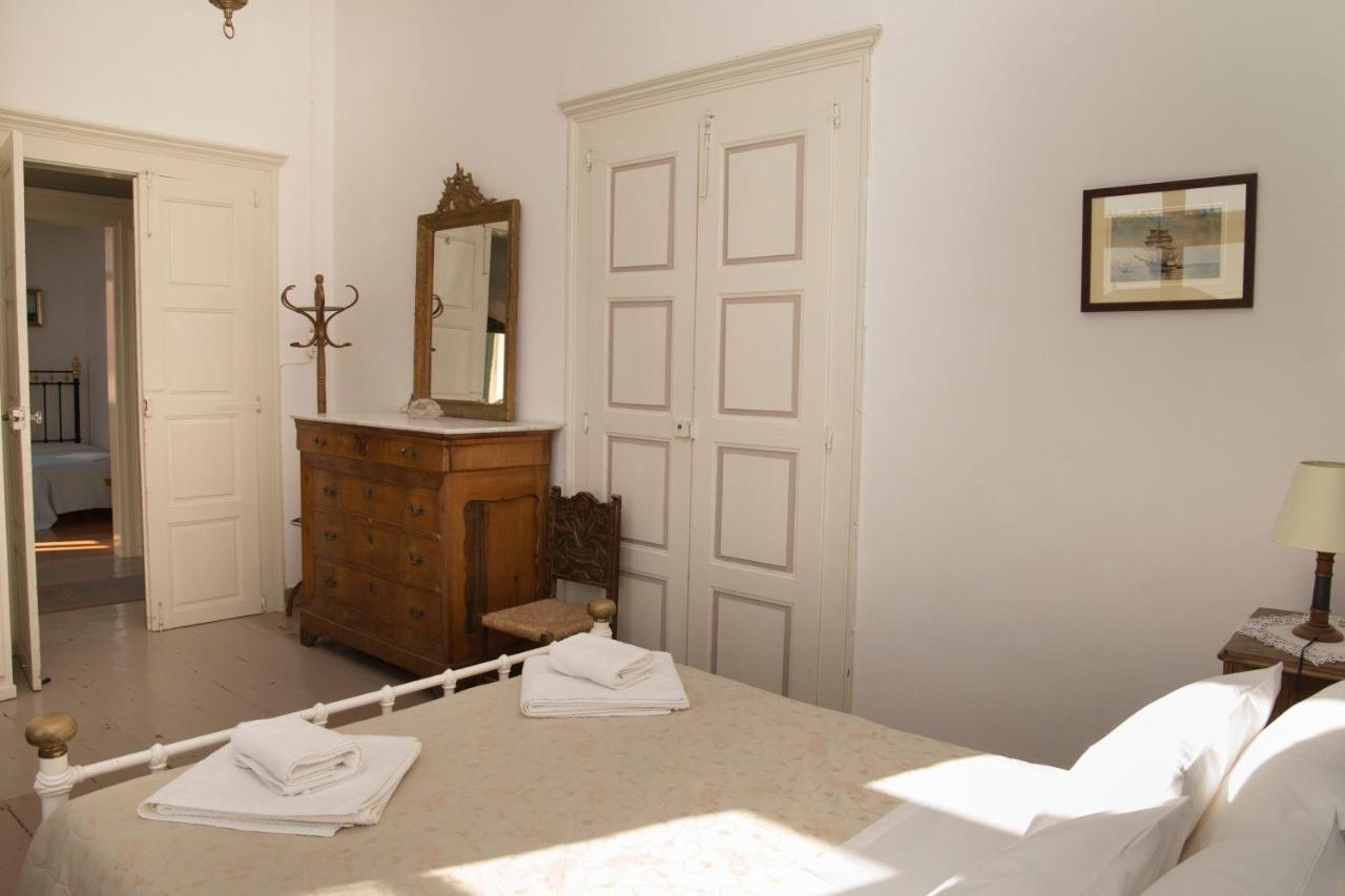 1861 Mansion Spetses Villa ภายนอก รูปภาพ